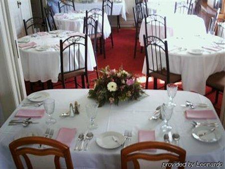 Four Creeks Bed & Breakfast Girard Ресторан фото